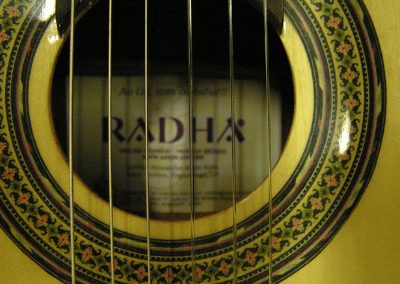 Radha, a marca do violinho